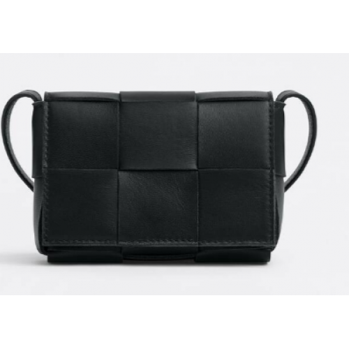 Bottega Veneta CASSETTE Mini intreccio leather cross-body bag 666688 black