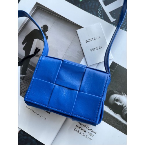 Bottega Veneta Candy Cassette 666688 Electrooptic blue