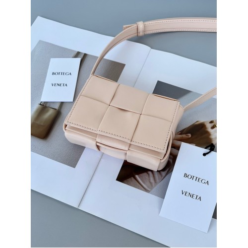 Bottega Veneta Candy Cassette 666688 light pink
