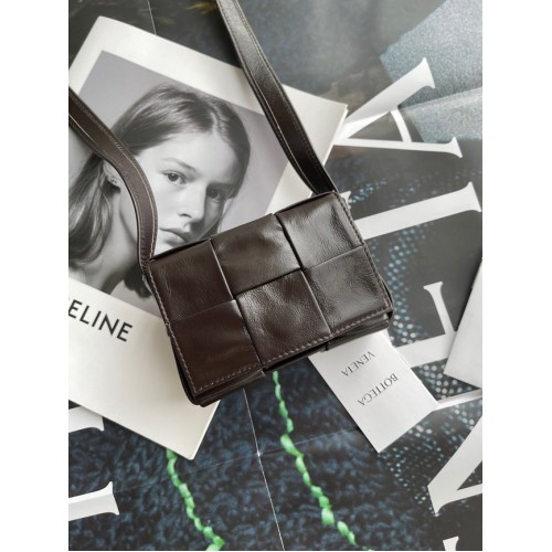 Bottega Veneta Candy Cassette A666688 Coffee