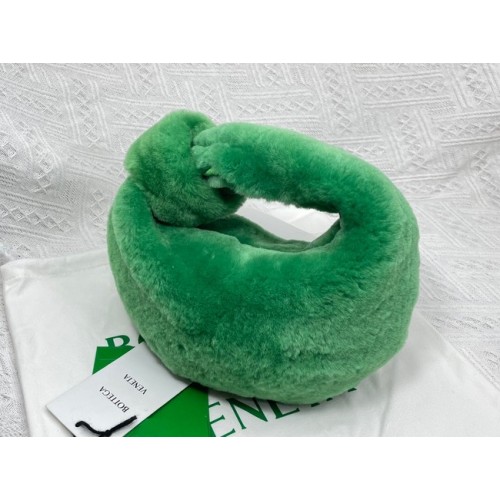 Bottega Veneta MINI JODIE 680697 green