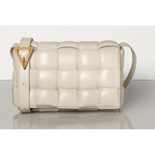Bottega Veneta PADDED CASSETTE BAG 591970 PLASTER