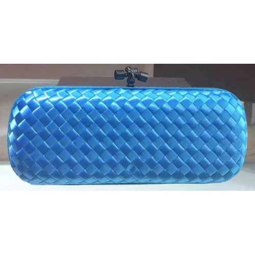 Bottega Veneta STRETCH Knot Sheepskin Leather Clutch BV8651 Light Blue