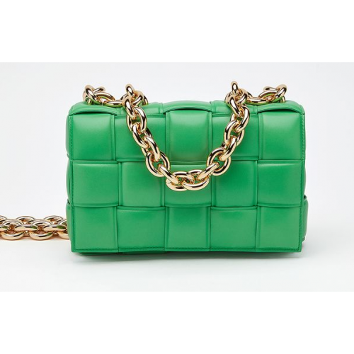 Bottega Veneta THE CHAIN CASSETTE Expedited Delivery 631421 green