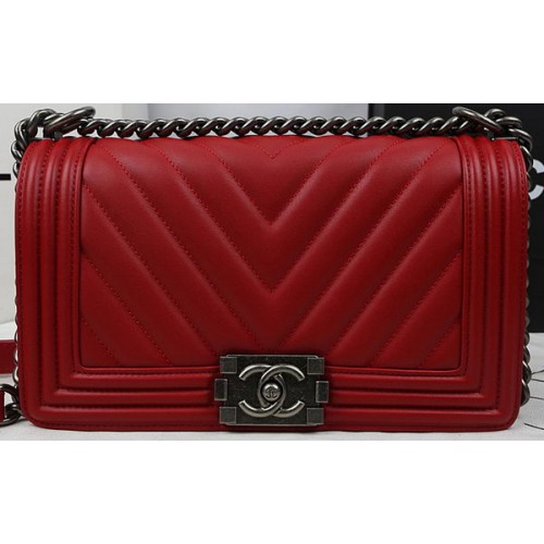 Boy Chanel Flap Bag Calfskin Chevron Quilting A67025 Red