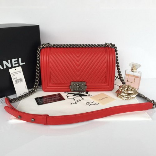 Boy Chanel Flap Shoulder Bag Herringbone Stitching A92828 Red