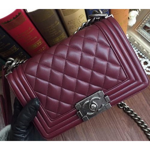 Boy Chanel Flap Shoulder Bags Sheepskin Leather A67085 Burgundy