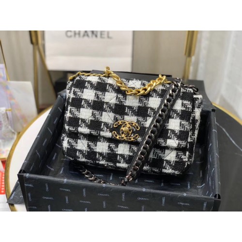 CHANEL 19 Flap Bag AS1160 Black&white