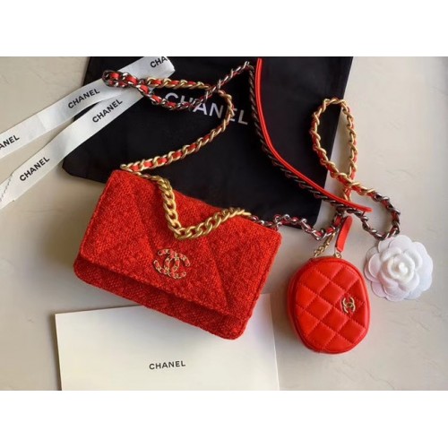 CHANEL 19 Flap Bag WOC 33817 red
