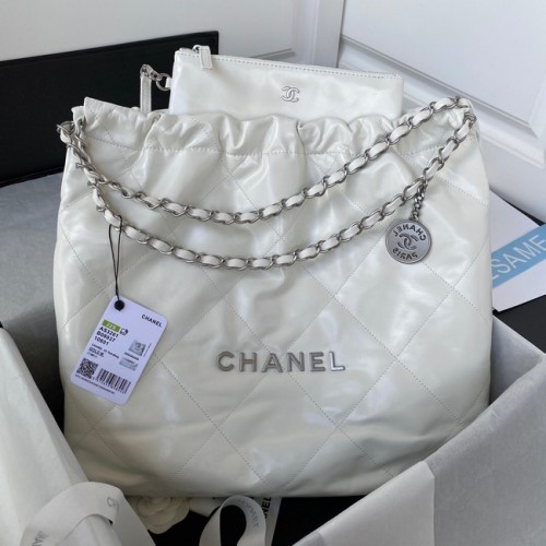 CHANEL 22 HANDBAG Calfskin Silver-Tone Metal AS3261 white
