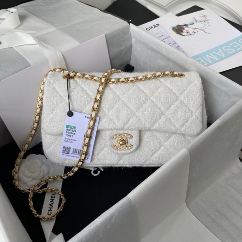 CHANEL MEDIUM FLAP BAG  AS2820 white