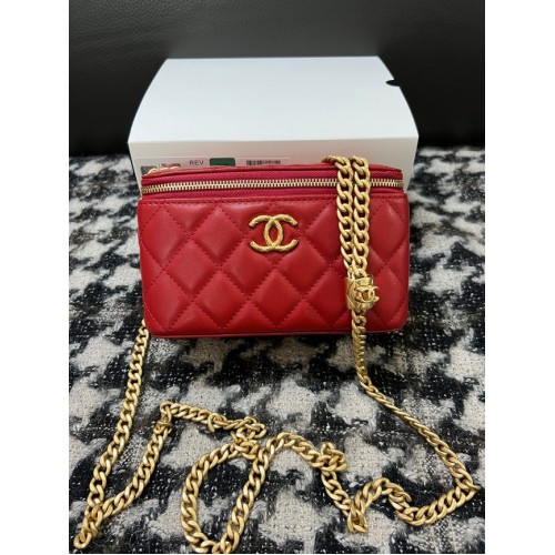 CHANEL VANITY WITH CHAIN 68106 red