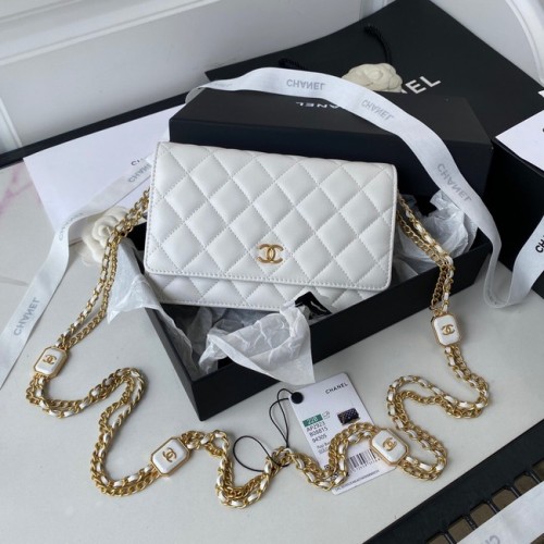 CHANEL WALLET ON CHAIN Lambskin Gold-Tone Metal AP2923 white
