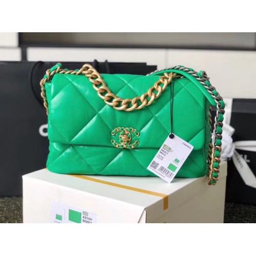 Chanel 19 flap bag AS1161 green