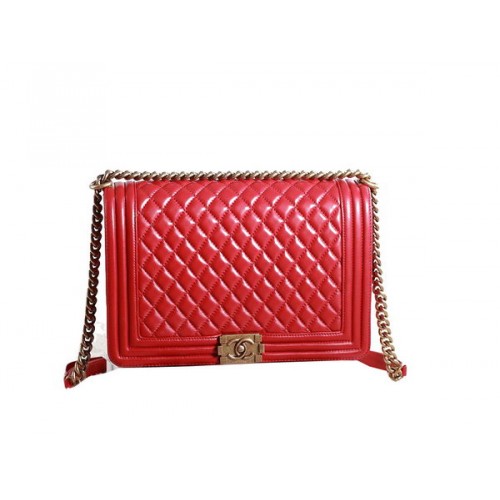 Chanel Boy Flap Shoulder Bag in Red Original Leather Gold