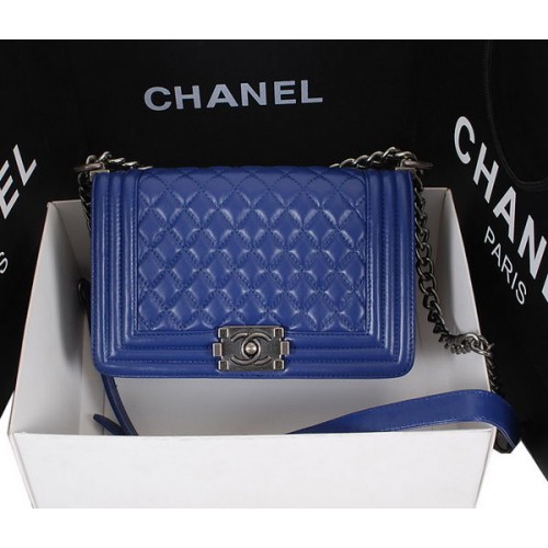Chanel Boy Flap Shoulder Bag in Sheepskin Leather A67086 Blue