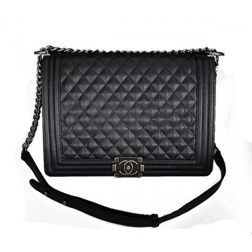 Chanel Boy Flap Shoulder Bag in Sheepskin Leather A6796 Black