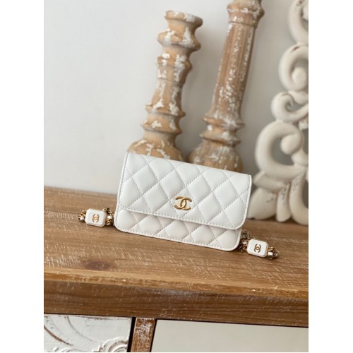 Chanel CLUTCH WITH CHAIN AP2929 white