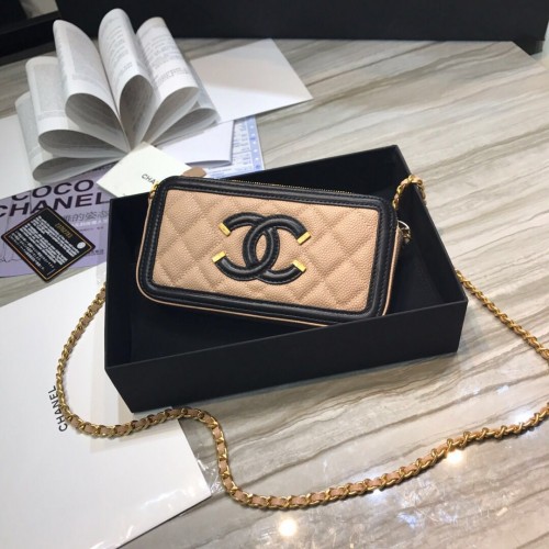 Chanel Classic Clutch with Chain Grained Calfskin gold-Tone Metal A84450 apricot