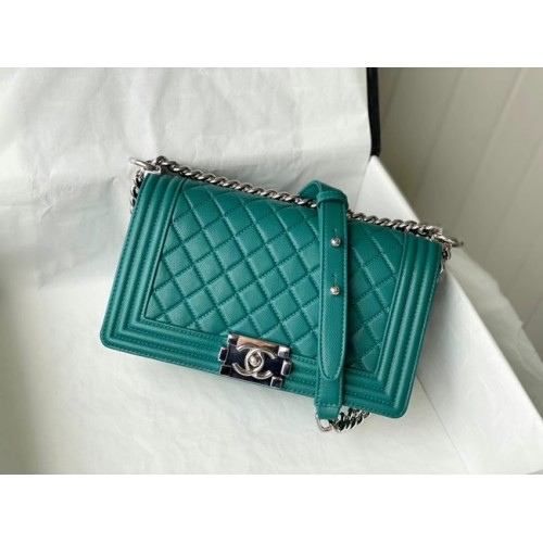 Chanel Le Boy Flap Shoulder Bag Original Leather A67086 green