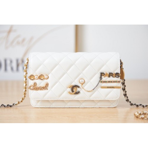 Chanel SMALL FLAP BAG AP2508 white