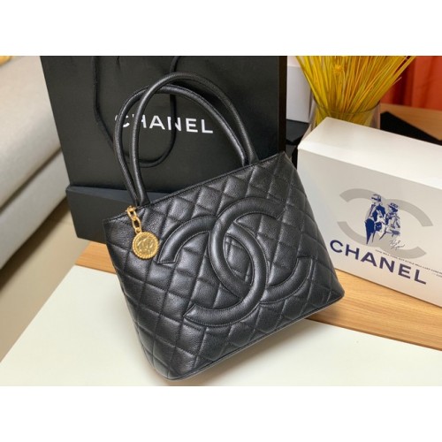 Chanel Tote Bag Grained Calfskin&Gold-Tone Metal AS1804 black