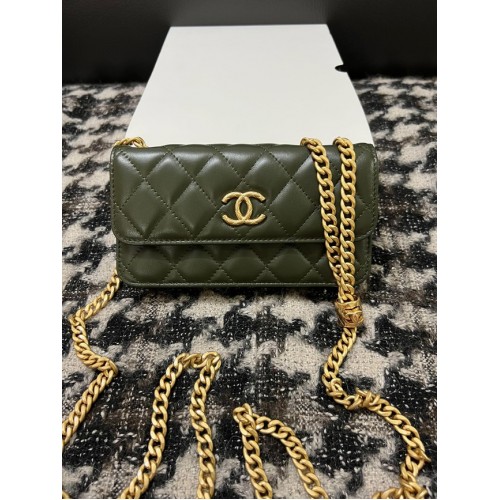 Chanel WALLET ON CHAIN Lambskin Gold-Tone Metal 68107 green