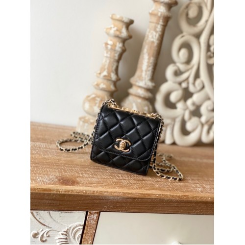 Chanel mini Shoulder Bag Lambskin Gold-Tone Metal 88631 black