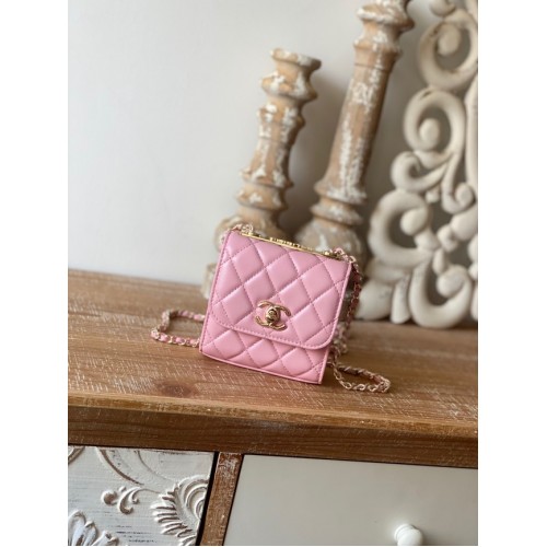 Chanel mini Shoulder Bag Lambskin Gold-Tone Metal 88631 pink