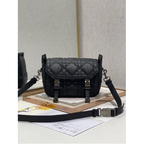 DIOR BOBBY BAG leather 6619 black
