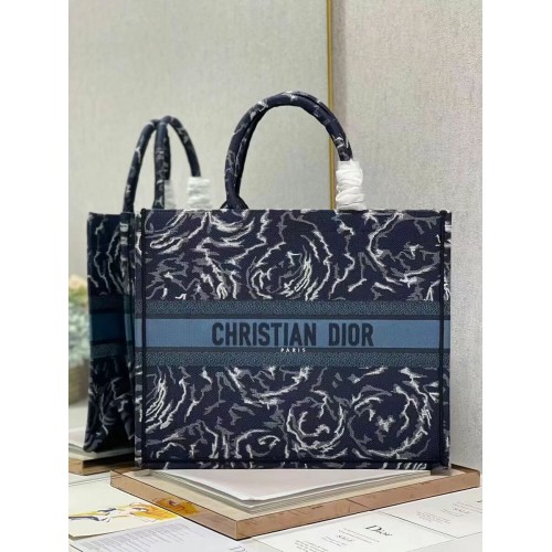 DIOR BOOK TOTE Embroidery C1286-32 blue