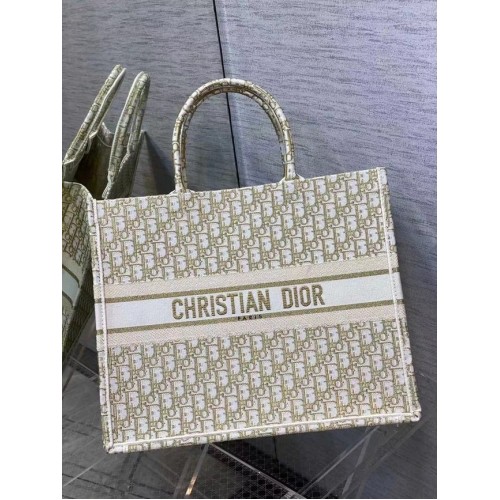 DIOR BOOK TOTE Embroidery C1286-9 cream