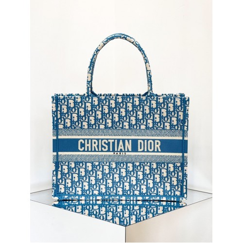 DIOR BOOK TOTE Embroidery C1287-26 blue