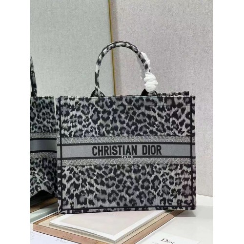 DIOR BOOK TOTE Embroidery M1297ZR-20 Black leopard print