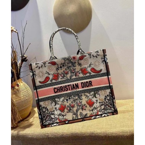 DIOR BOOK TOTE Multicolor Embroidery M1286ZR