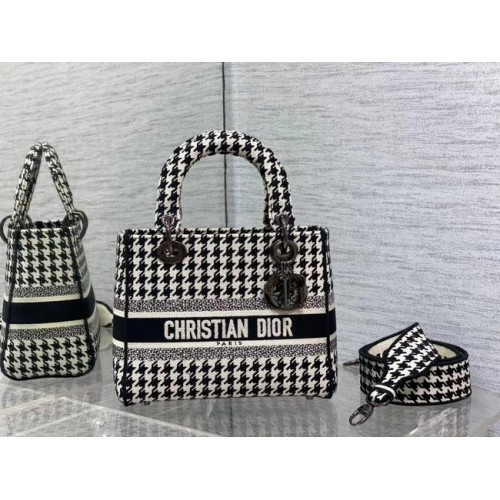 DIOR LADY D-LITE BAG Black and White Houndstooth Embroidery M0566BRE-4