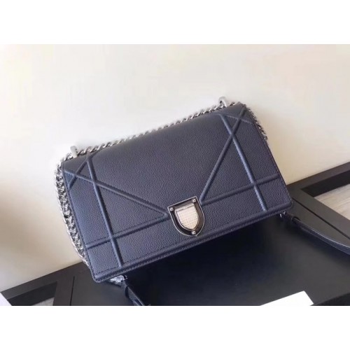 DIORAMA FLAP BAG IN BLACK GRAINED CALFSKIN WITH LARGE CANNAGE DESIGN M0422