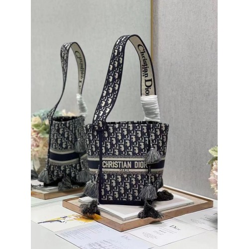 Dior Bubble Maple Leaf Embroidered Bucket Bag C1076 BLACK