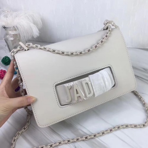 Dior ULTRAMATTE JADIOR-TAS M9000C white