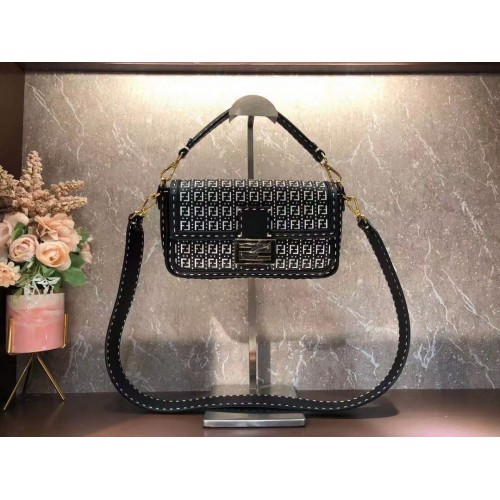 FENDI BAGUETTE Bag F1520 black