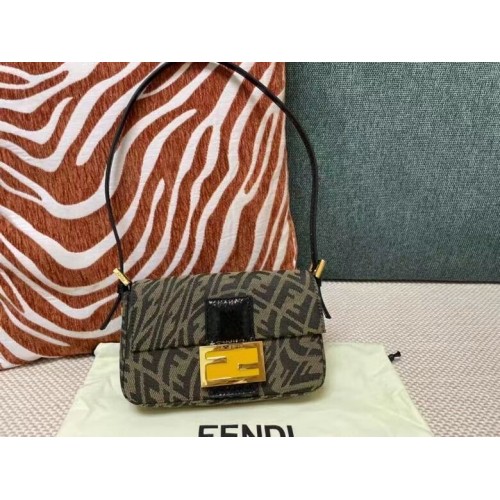 FENDI BAGUETTE fabric bag FM0872 Brown