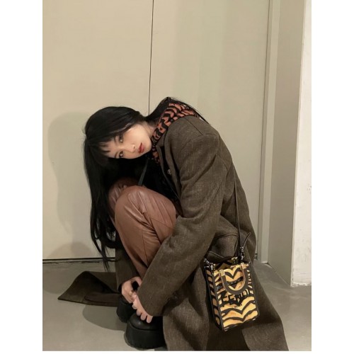 FENDI MINI SUNSHINE SHOPPER leather mini-bag 8BM128 brown