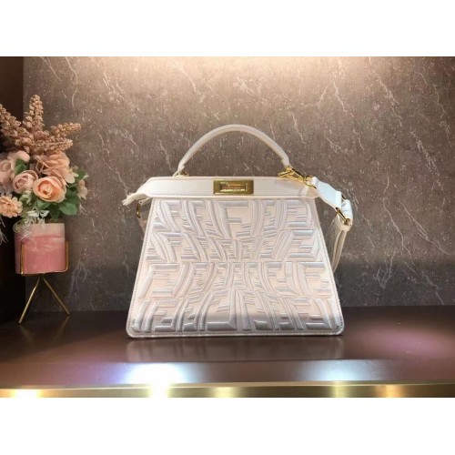 FENDI PEEKABOO ICONIC ESSENTIALLY leather bag F1516 white