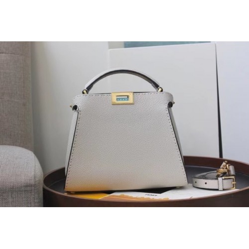 Fendi PEEKABOO ISEEU MEDIUM leather bag 70192 white