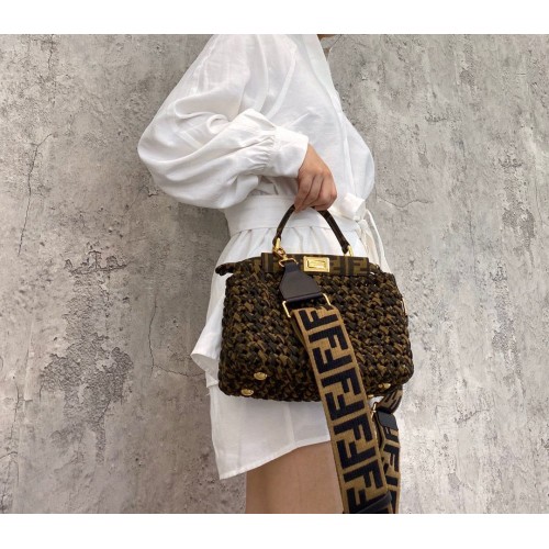 Fendi PEEKABOO ISEEU Weave Bag F4587 Green