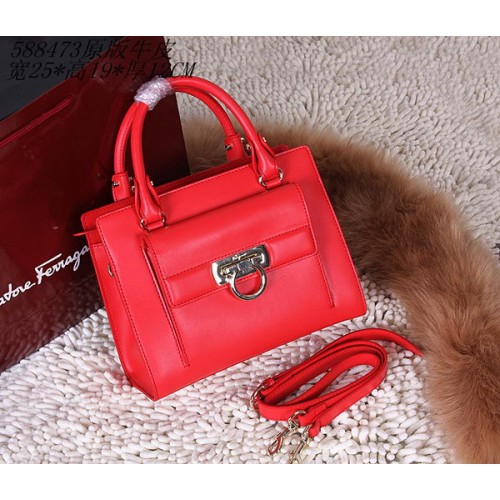 Ferragamo Shoulder Tote Bag Calfskin Leather 588473 Red