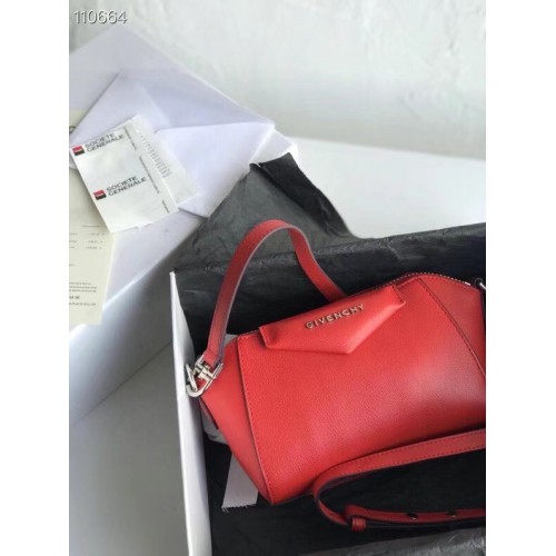 GIVENCHY Original Leather Shoulder Bag 1870 red