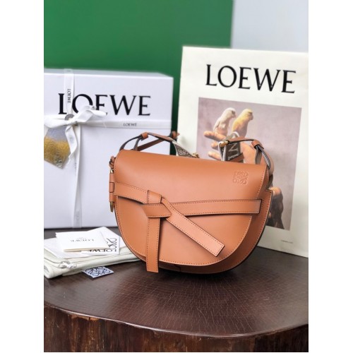 Loewe small Crossbody Bags Original Leather 8087 caramel