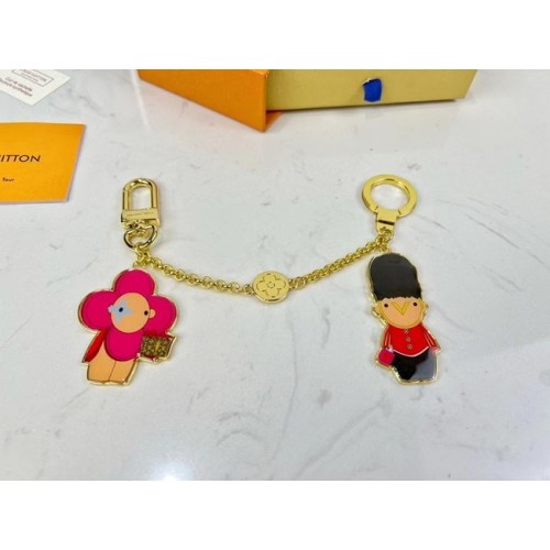 Louis Vuitton DRAGONNE KEY HOLDER CE9376