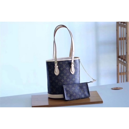 Louis Vuitton Monogram Canvas M42238